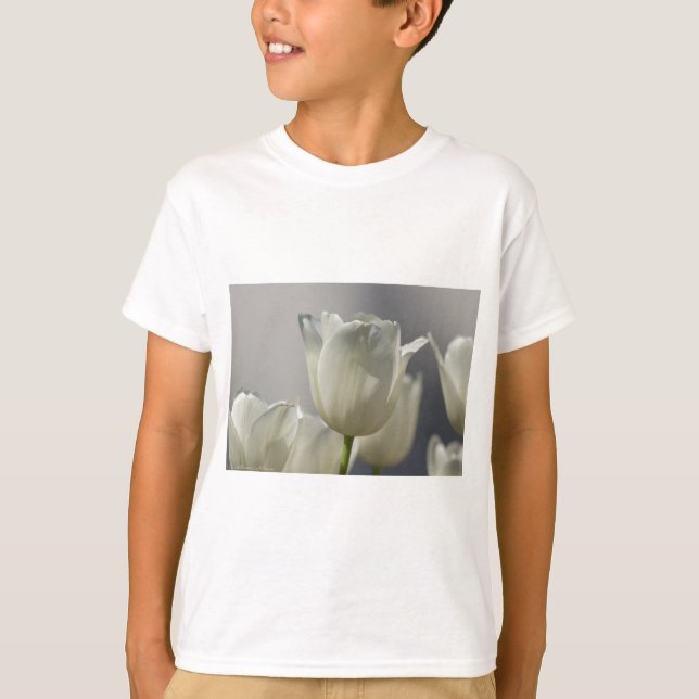 T-shirt Bonitas Tulipas Primavera brancas (Frente)