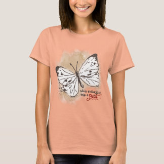 T-shirt Borboletas brancas são uma presa