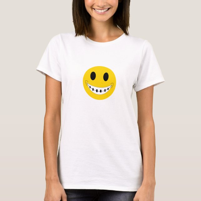 T-shirt braces (Frente)