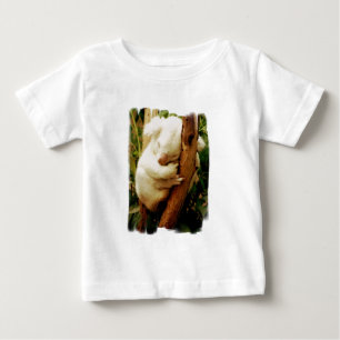 T-shirt branco do bebê do urso de Koala