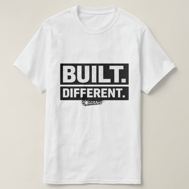 T-Shirt - BUILT DIFFERENT (Frente do Design)