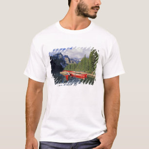 T-shirt Canadá, Alberta, Lago Moraine. O espelho d'água