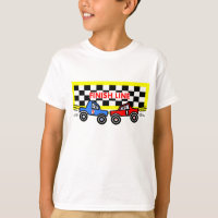 Carros de corridas dos desenhos animados no meta