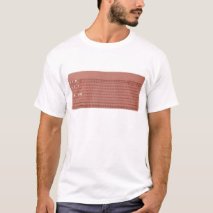 T-shirt cartão perfurado