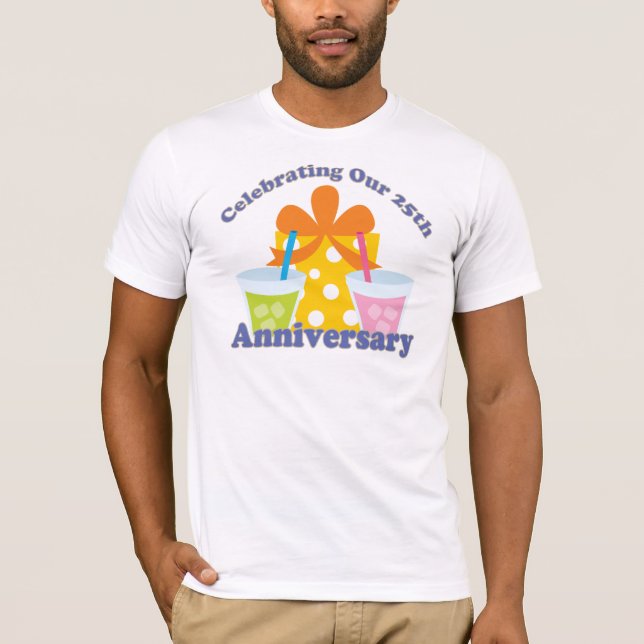 T-shirt Celebrando nosso presente de 25 (Frente)
