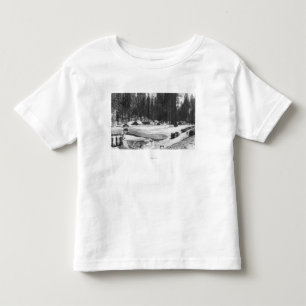 T-shirt Cena da neve do parque nacional de sequóia na vil