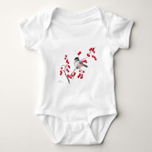 T-shirt CHICKADEE & BAGAS VERMELHAS por SHARON SHARPE