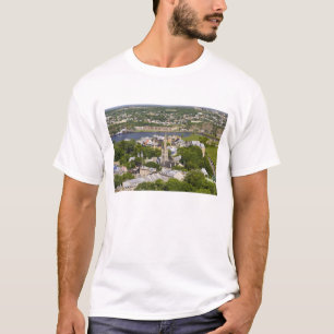 T-shirt Cidade de Quebec, Quebec, Canadá. Olhando para bai