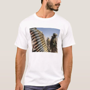 T-shirt Cintos de munições de calibre 50