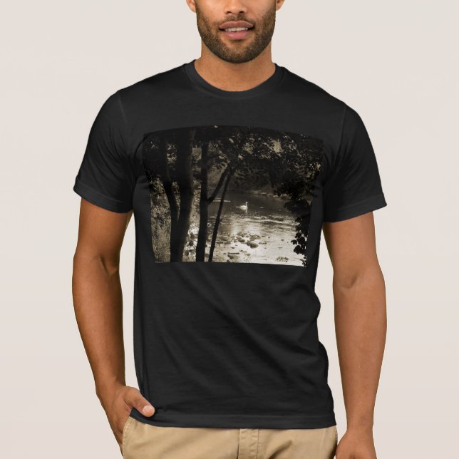 T-shirt Cisne no rio (Frente)