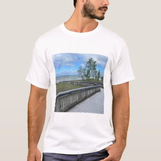T-Shirt com bela vista do oceano