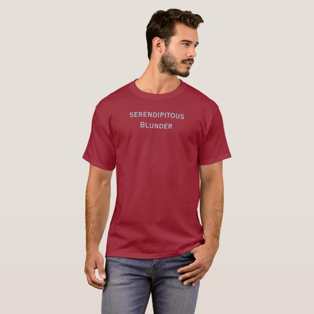 T-Shirt com Blunder Serendipitante (Frente Completa)