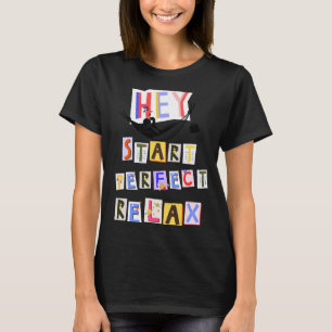 T-Shirt com escrevendo colorido