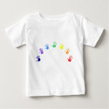 T-Shirt com impressões digitais de bebês