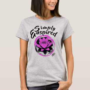 T-Shirt Com Lily De Água Rosa Simples E Enspitada