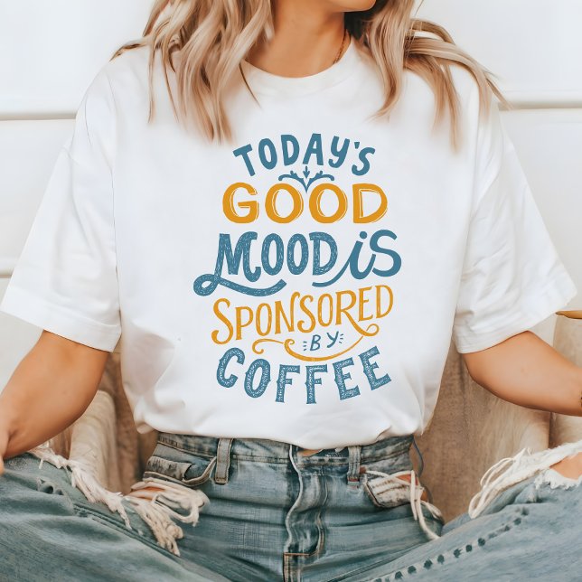 T-Shirt com Presente de Café (Criador carregado)