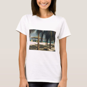 T-shirt com uma cena insular