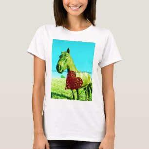 T-shirt Coração Vermelho e Cavalo