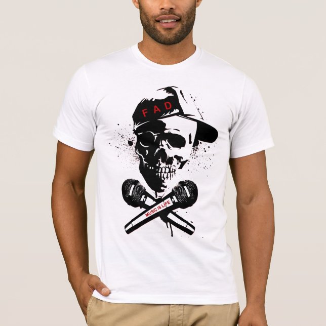 T-SHIRT CRÂNIO E MIC (Frente)