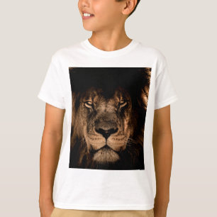 T-shirt crina de leão africano olhos fechados