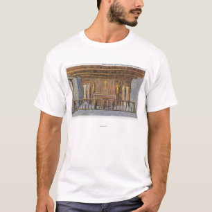 T-shirt Cruz do painço e opinião britânica do Redoubt