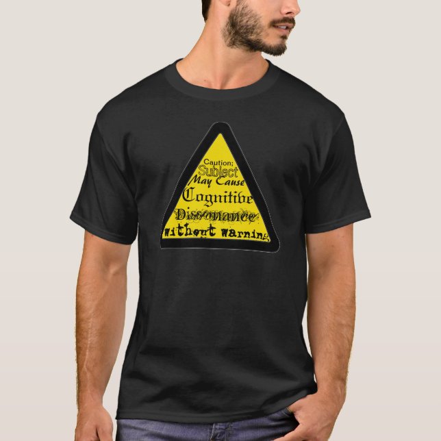 T-shirt Cuidado: O assunto pode causar a dissonância (Frente)