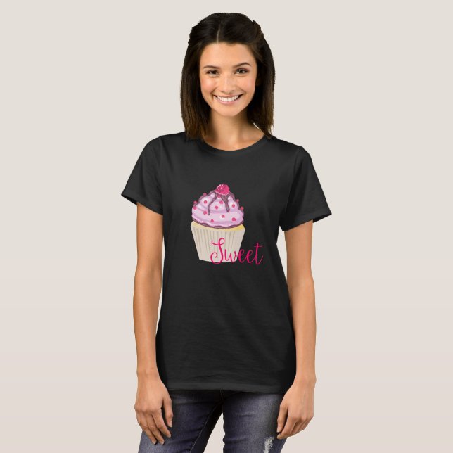 T-shirt Cupcake doce com framboesa no topo (Frente Completa)