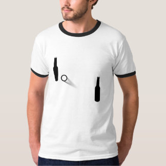 T-shirt da campainha de Pong da cerveja