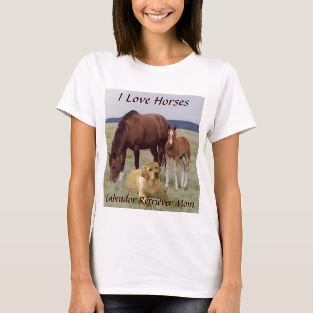 T-shirt da mamã de labrador retriever com cavalos (Frente)