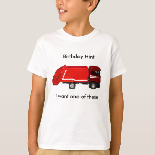 T-shirt da sugestão do aniversário (6-8 anos)