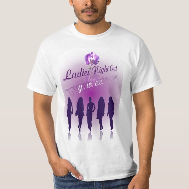 t-shirt de 5 senhoras em uma noite para fora (Frente)