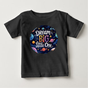 T-Shirt De Crianças Que Têm O Espaço