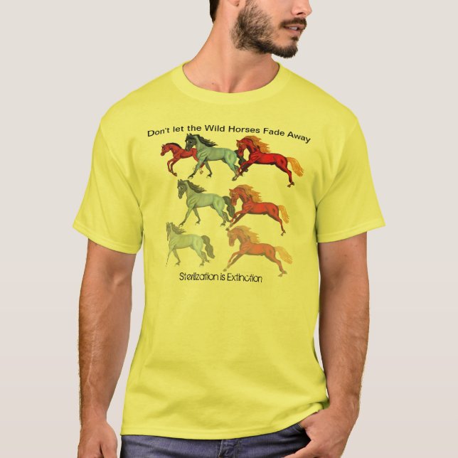 T-shirt de desvanecimento dos cavalos selvagens (Frente)