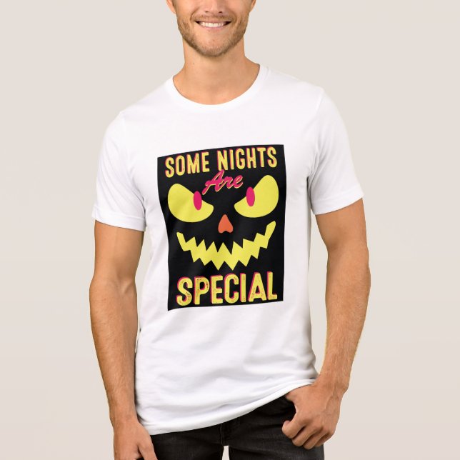 T-Shirt de Halloween Preenchida e assustadora (Frente)