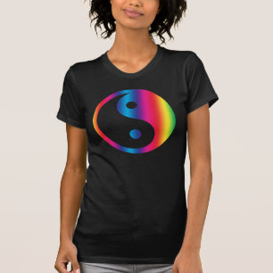 T-shirt de Yin Yang do arco-íris
