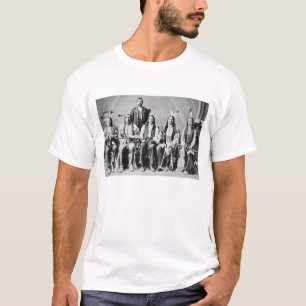 T-shirt Delegação de chefes de Sioux, conduzida pela nuv