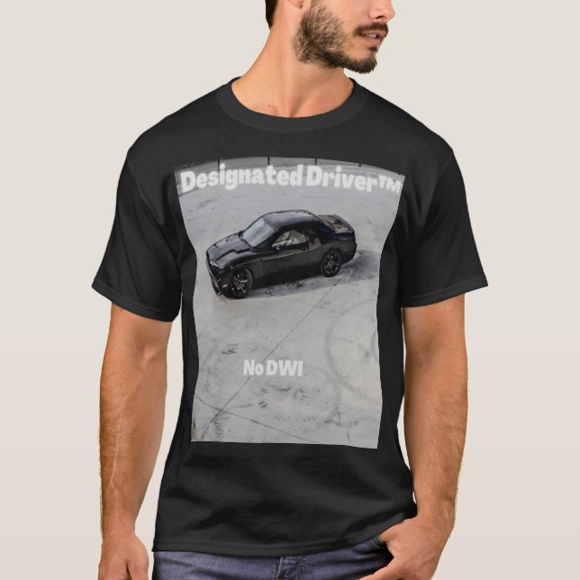 T-Shirt Desafiador de Ponta do Driver Designado (Frente)