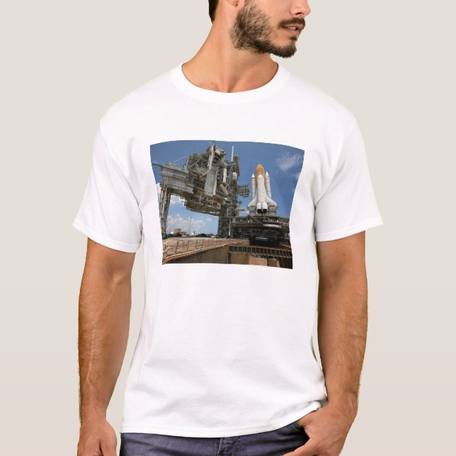 T-shirt Descoberta de Encerramento de Espaço (Frente)
