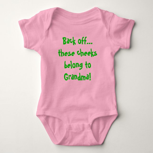 T-shirt Desembarace… destes mordentes pertencem à avó! (Frente)