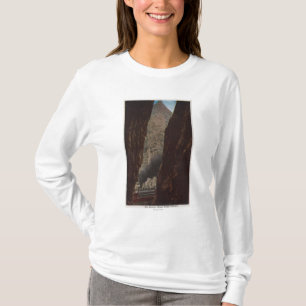 T-shirt Desfiladeiro real, CO - vista de uma fenda em real
