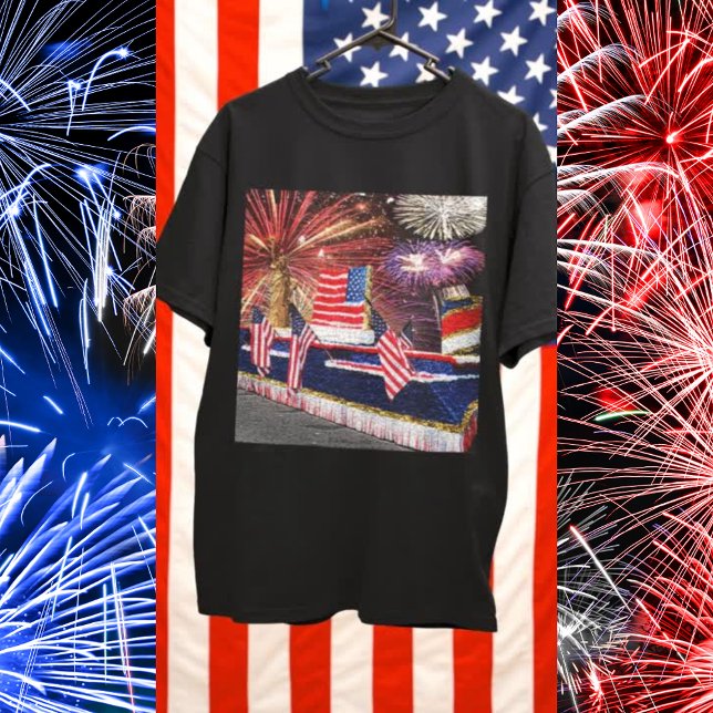 T-shirt Desfile com Estátua da Liberdade Flutuante e Bande (Parade with Statue of Liberty Float and Flag Unisex T-Shirt)
