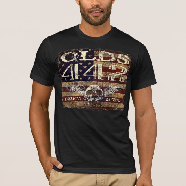 T-shirt Design de Oldsmobile 442 contra a bandeira (Frente)