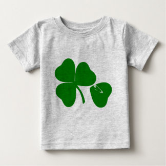 T-shirt Dia de São Patrício Consiga Segurança Sortuda Bebê