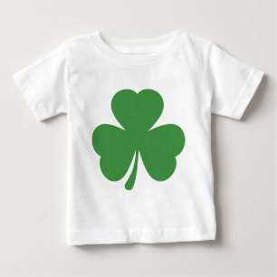 T-shirt dia verde dos ´s de St Patrick do trevo