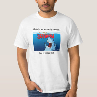 T-shirt do branco do BOCEJO de Shaaark