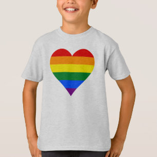 T-shirt do coração do orgulho de LGBT