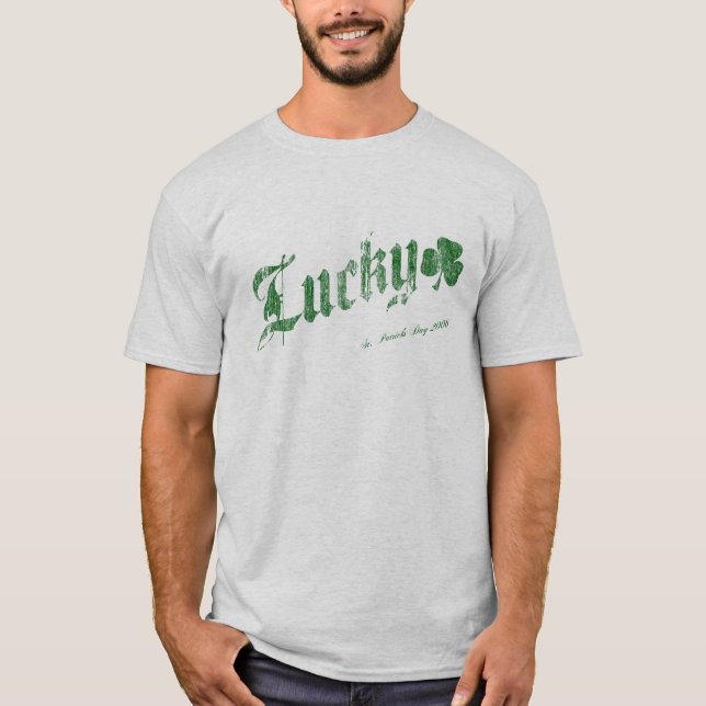 T-shirt do dia de St Patrick afortunado - (Frente)
