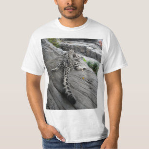 T-shirt do leopardo de neve do sono