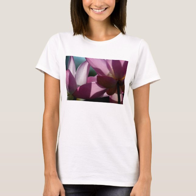 T-shirt do lírio de água (Frente)