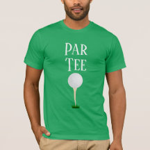 T-shirt do T da paridade com bola de golfe no T